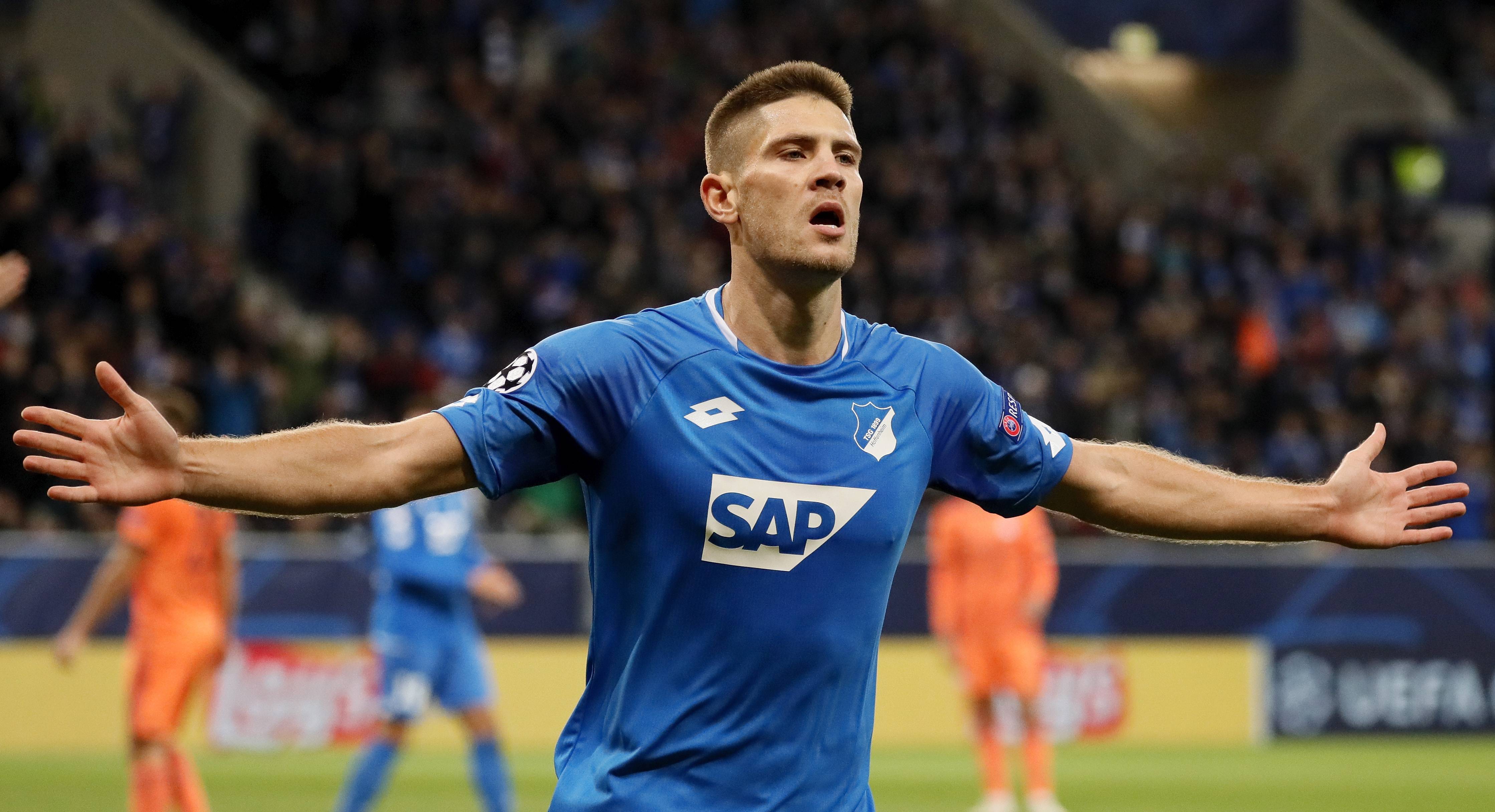 瓦伦西亚迎法甲关键赛,清晨刷新队史纪录,震撼外界,赛程密集仍需轮换(巴伦西亚和瓦伦西亚是一个队吗) 瓦伦西亚迎法甲关键赛,清晨刷新队史纪录,震撼外界,赛程密集仍需轮换(巴伦西亚和瓦伦西亚是一个队吗)